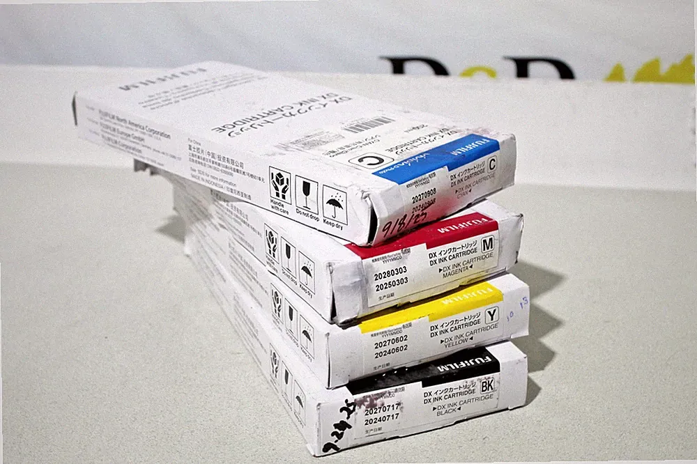 Fujifilm DX Ink - 200ml 4 colors included damaged boxes 2026 expirations